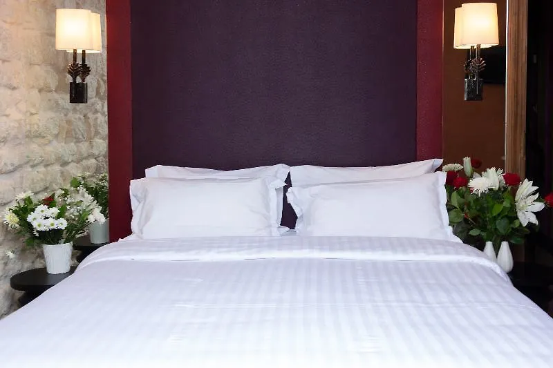 Prince De Conde Parigi Hotel